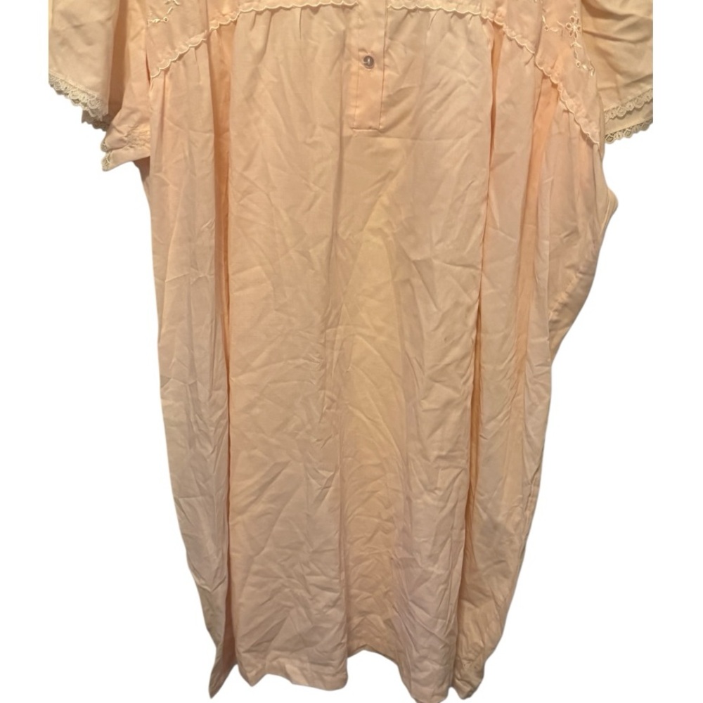 Simply Basic Nightgown - image 3